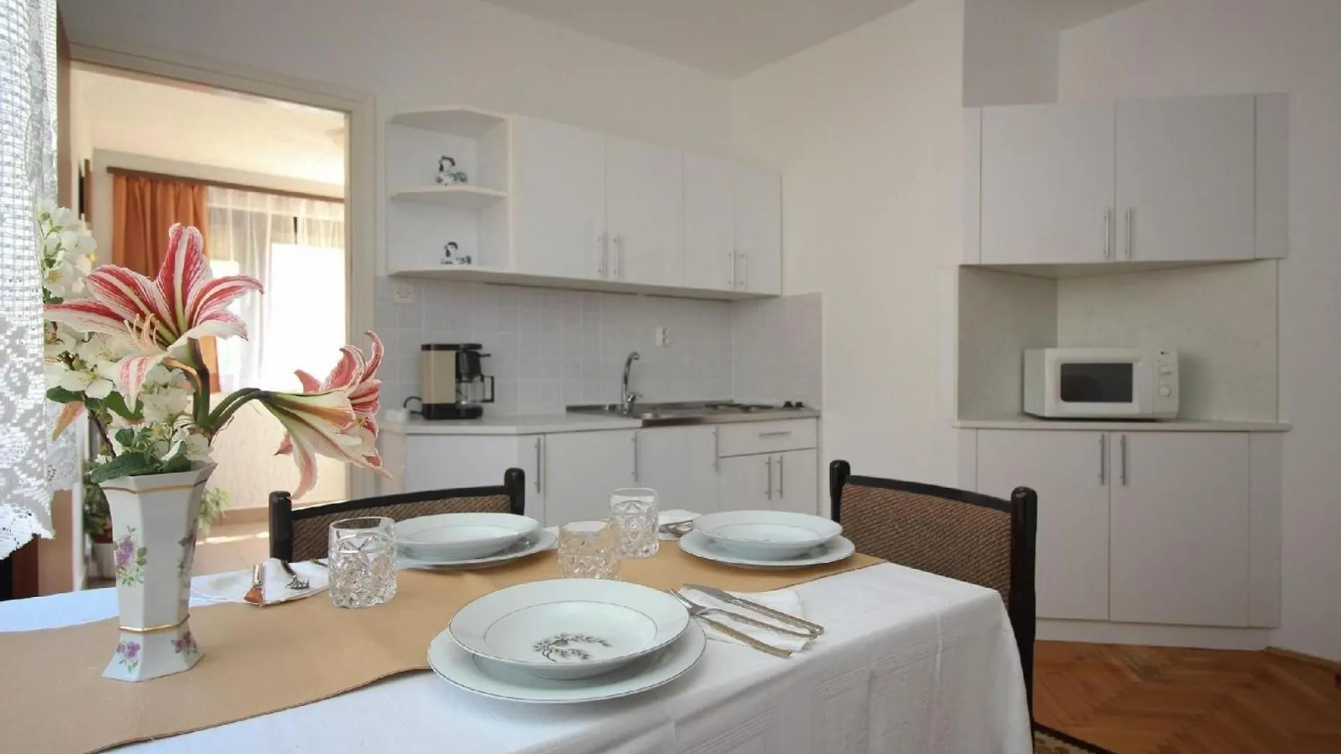 Apartment Ferienwohnung Fuer 3 Personen Ca 50 M In Silo, Adriakueste Kroatien Kroatische Inseln - B44380