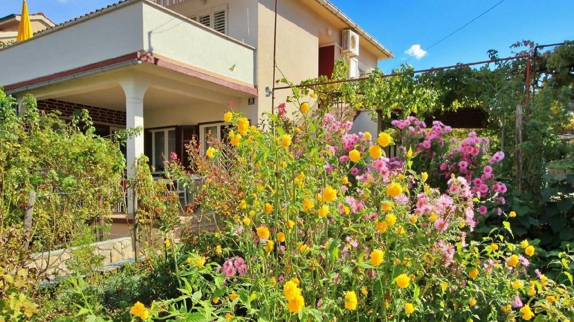 Apartment Ferienwohnung Fuer 3 Personen Ca 50 M In Silo, Adriakueste Kroatien Kroatische Inseln - B44380