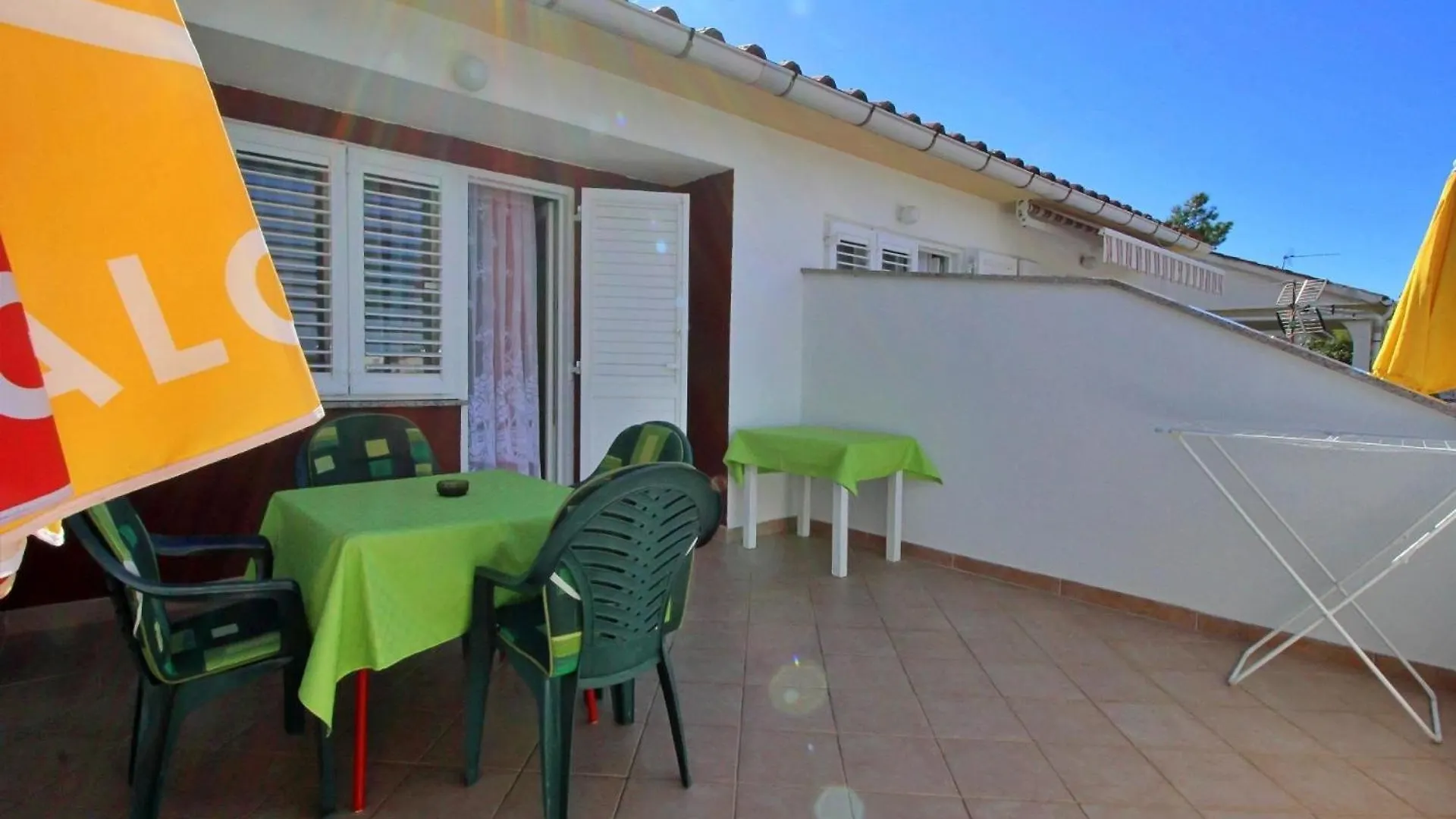 Ferienwohnung Fuer 3 Personen Ca 50 M In Silo, Adriakueste Kroatien Kroatische Inseln - B44380 0*, Šilo